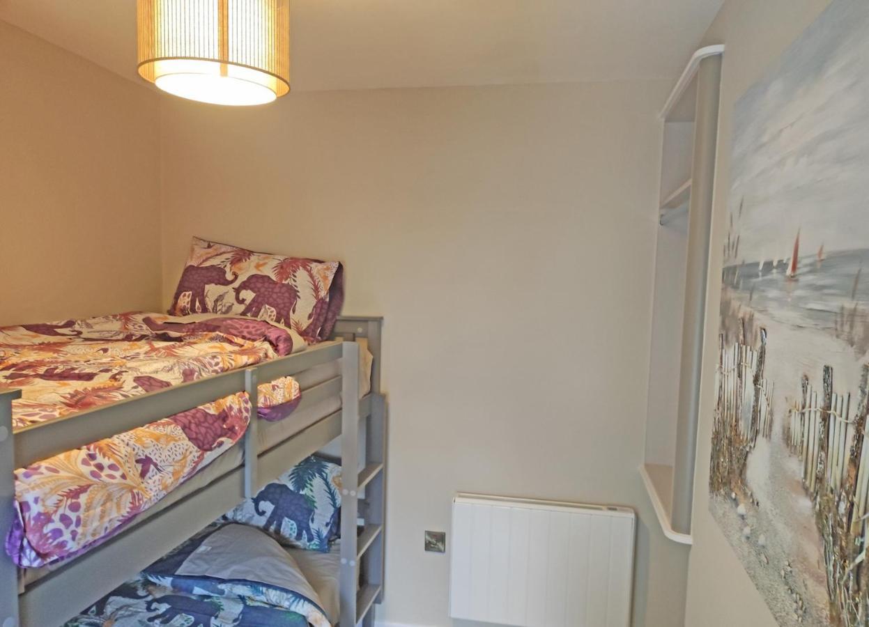 Tralee Townhouse Holiday Home By Trident Holiday Homes Exterior photo